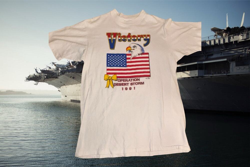 Operation Desert Storm Victory Eagle USA T-shirt 1991 Large 19.5x28.5